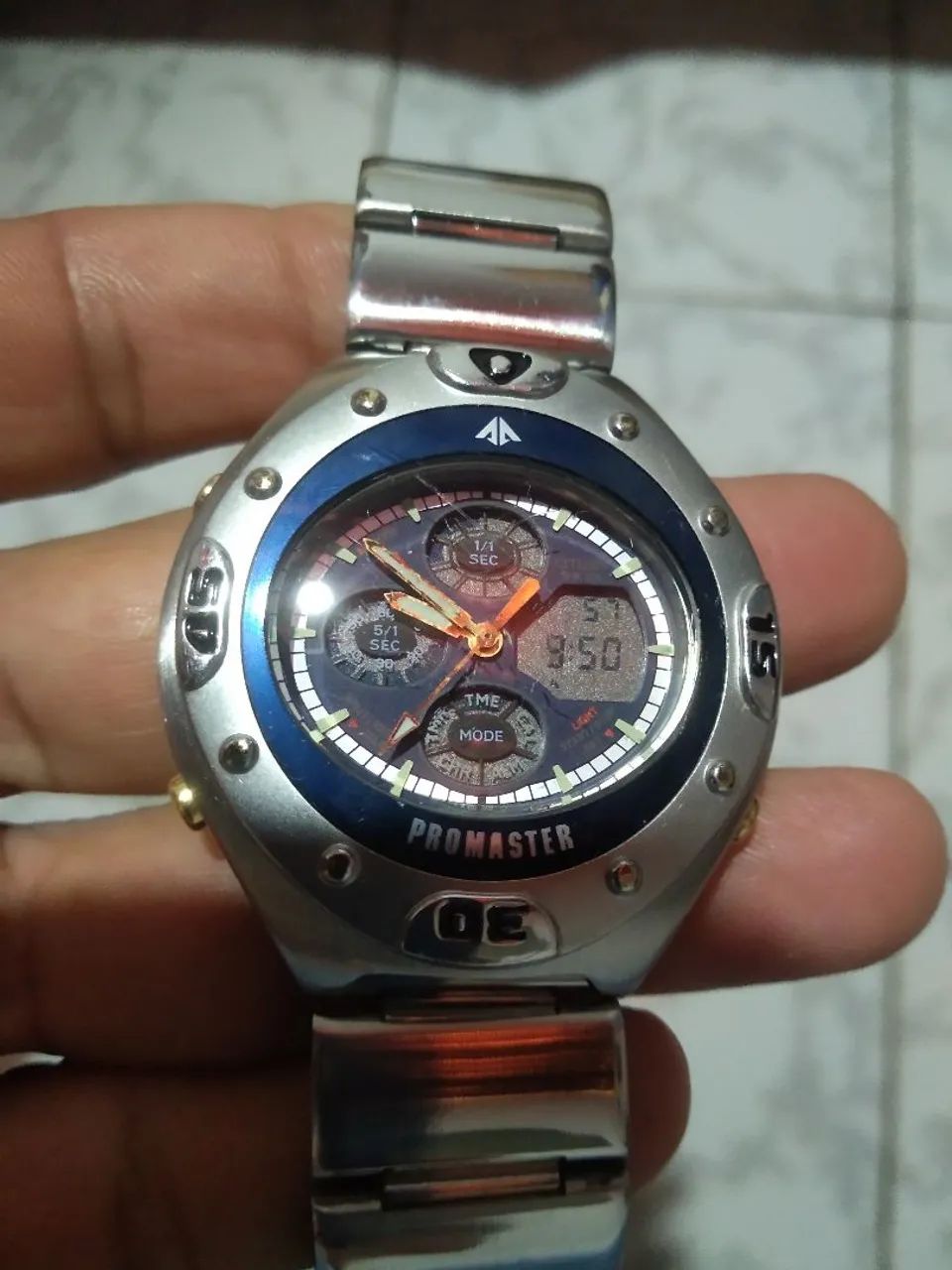 Relógio Citizen pro Master 