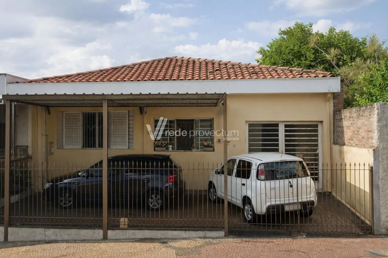 Casa à Venda no Vila Industrial em Campinas/SP