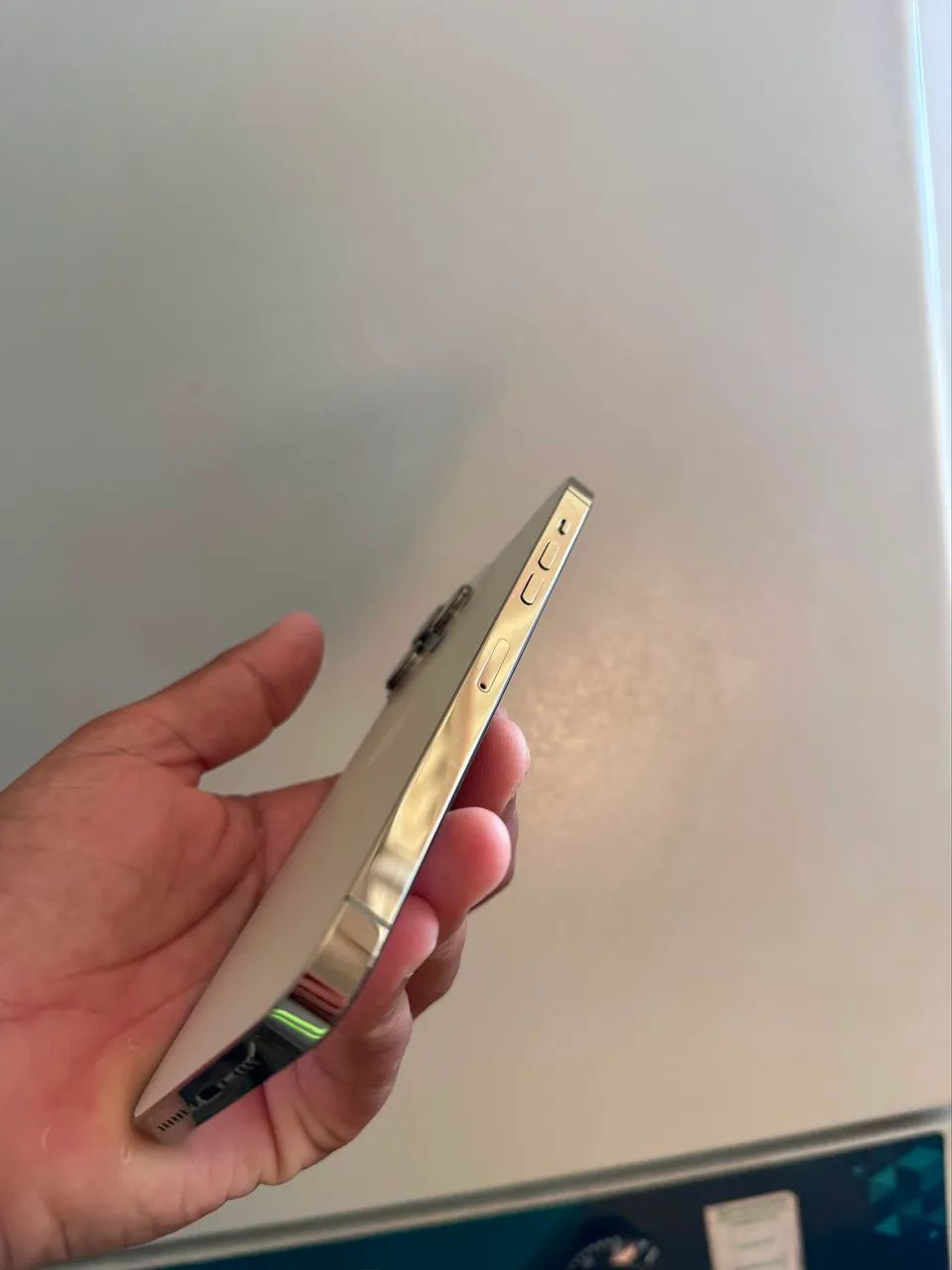 V/T IPhone 14 Pro Max - Foto 2