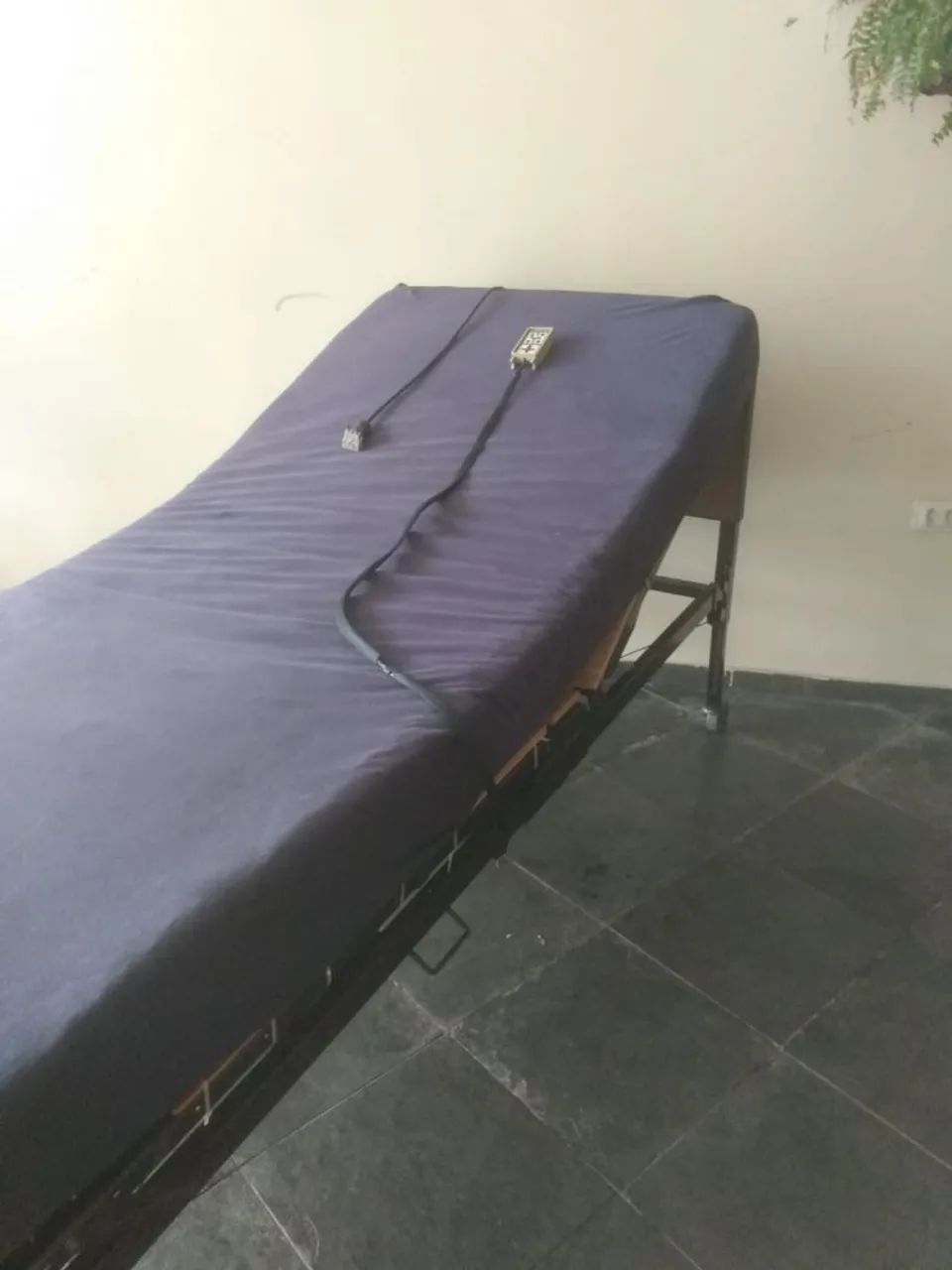 Cama Hospitalar Elétrica - Usada