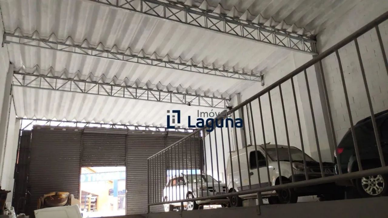 Excelente galpão de 686 m² de área construída no Taboão. - Foto 3