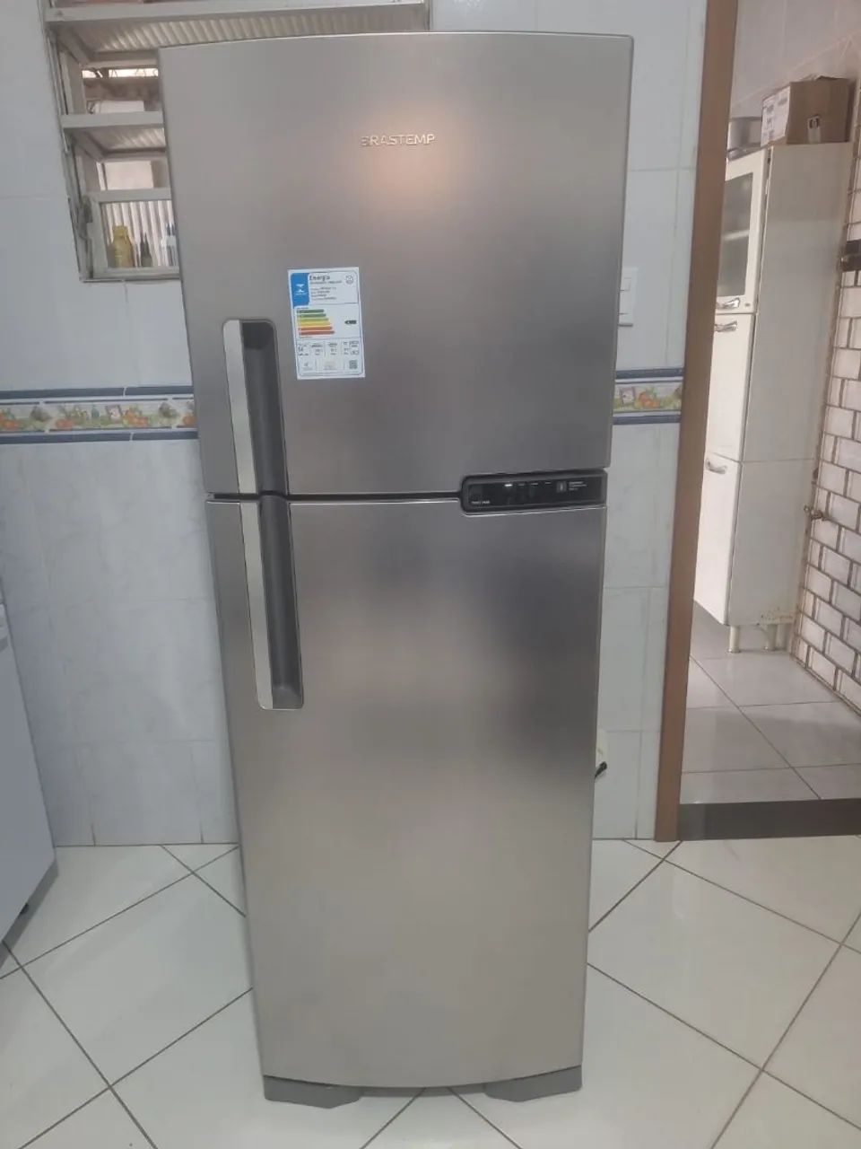  Geladeira Brastemp 375l seminova