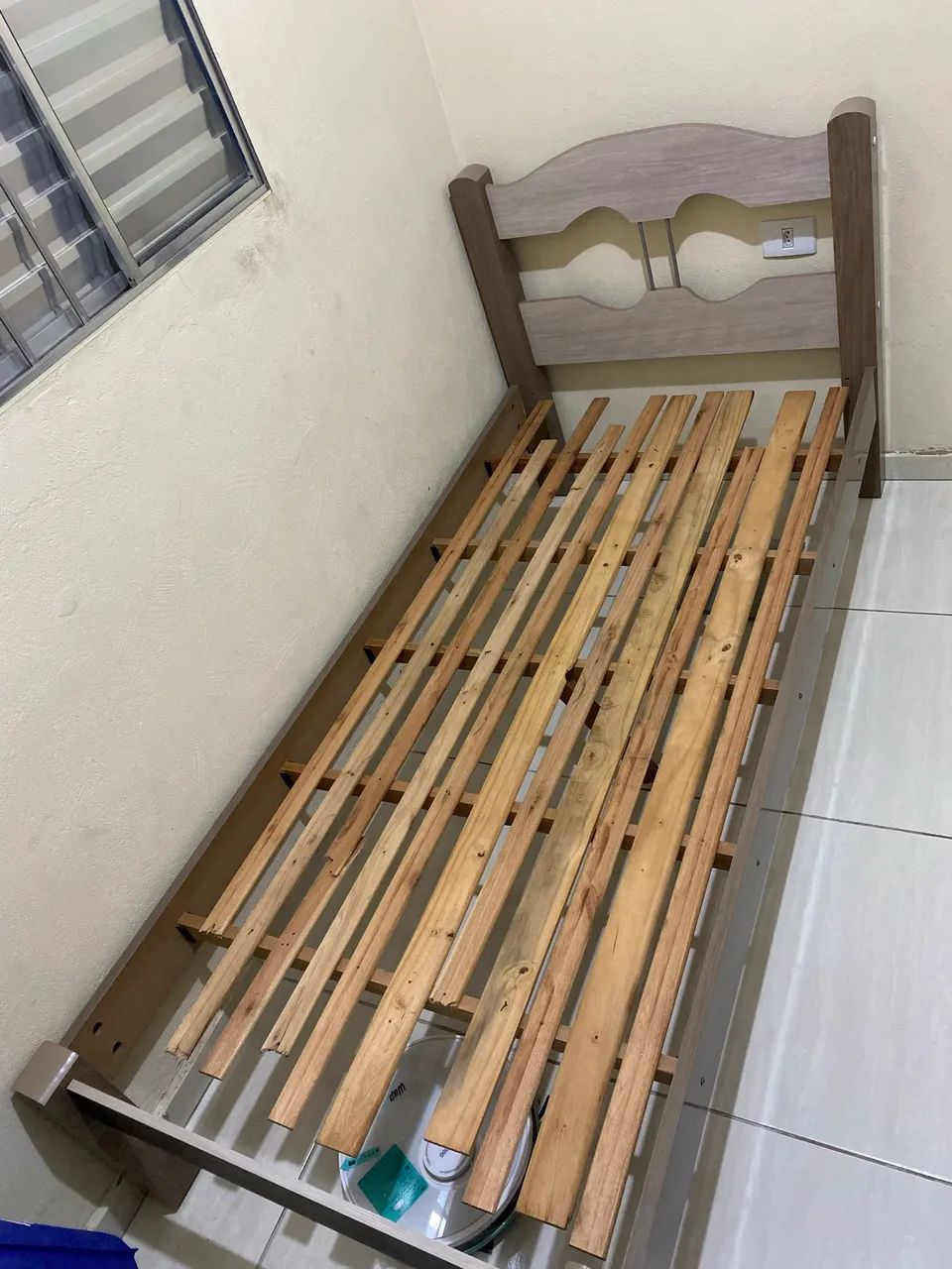 Cama de solteiro + colchão  - Foto 4