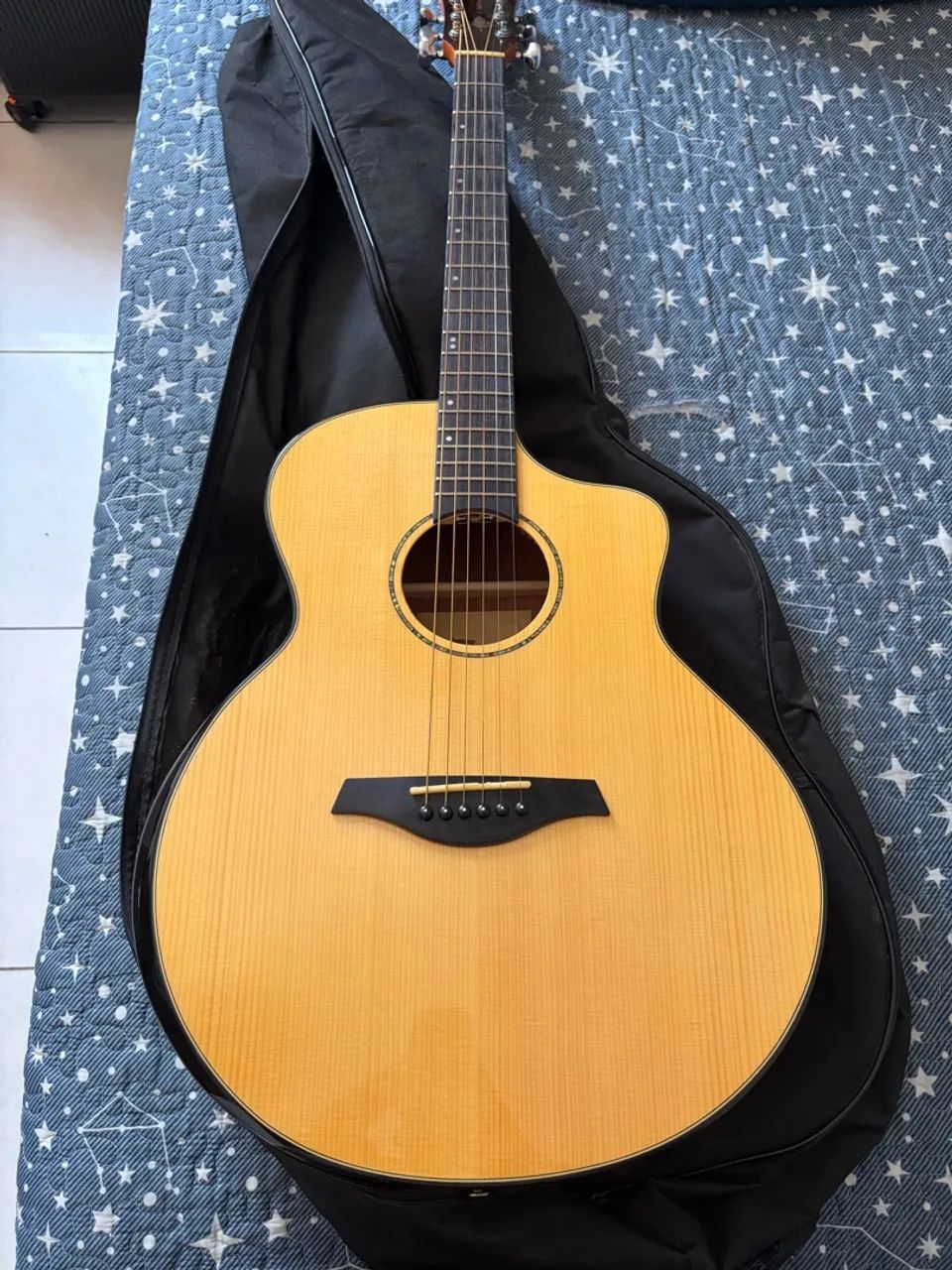 Violão J. White