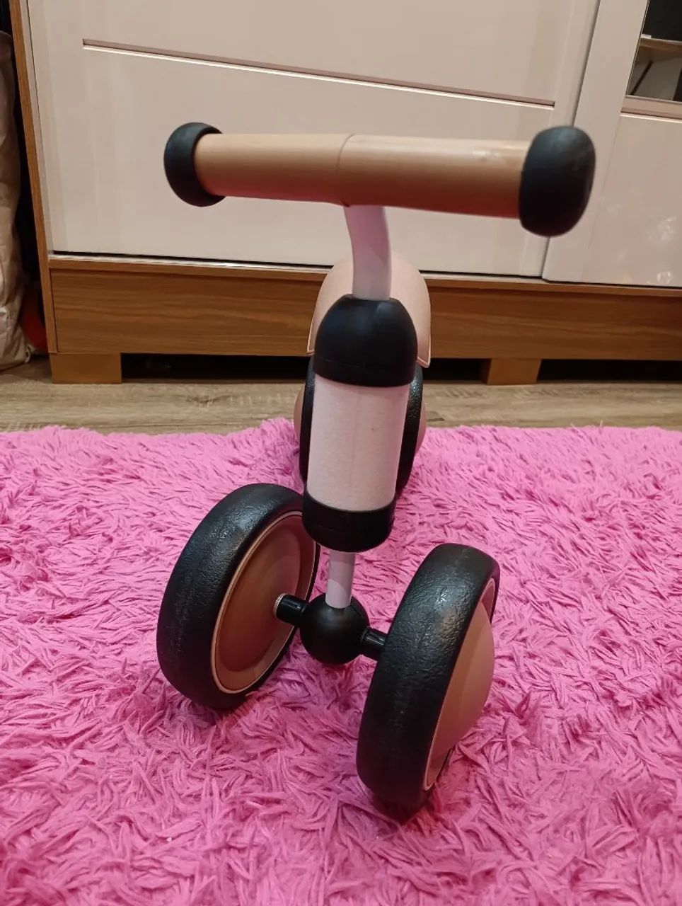 Carrinho de equilíbrio Buba 