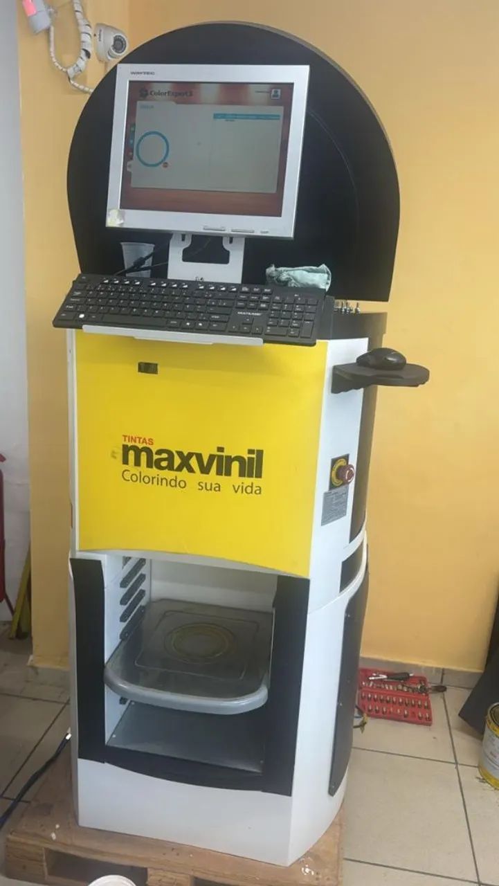 MÁQUINA DE MANIPULACÃO DE TINTAS