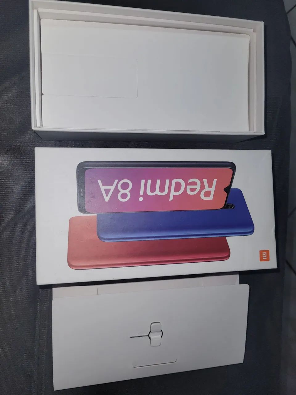 Caixa de xiaomi 8A