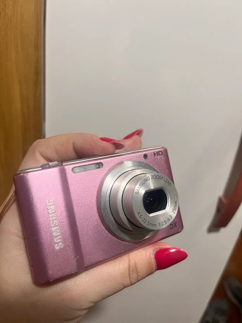 Câmera Digital Samsung ST64 Rosa Vintage 14.2MP / Perfeita para