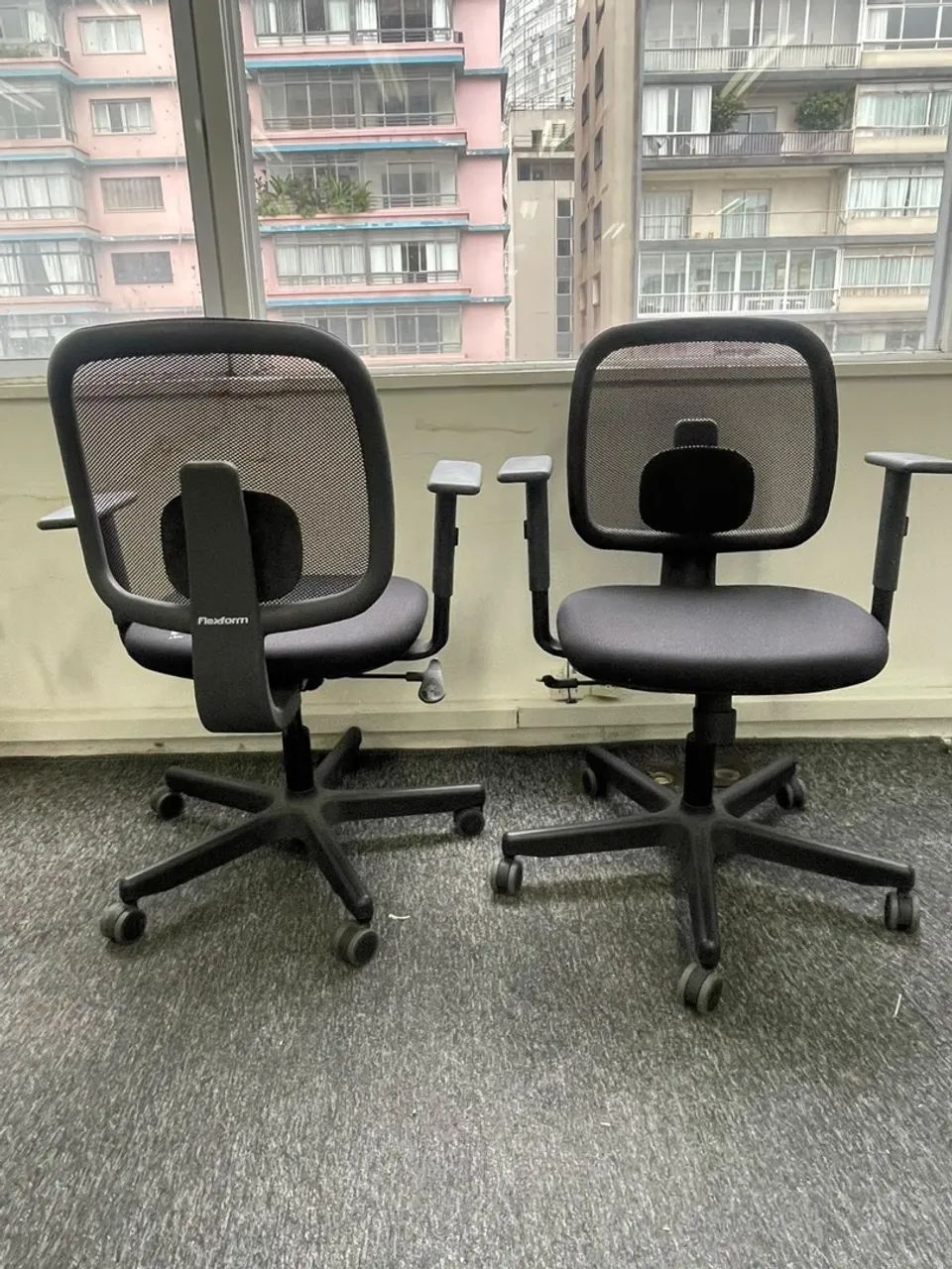 Cadeira Ergonômica Flexform  - Foto 2