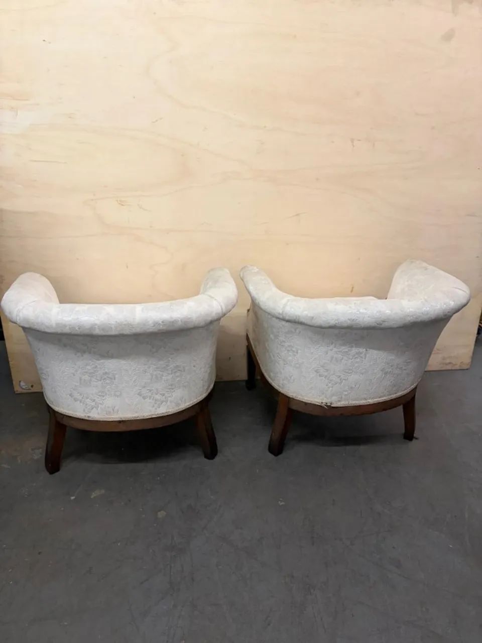 Par de Poltronas em Vinhático - Foto 2