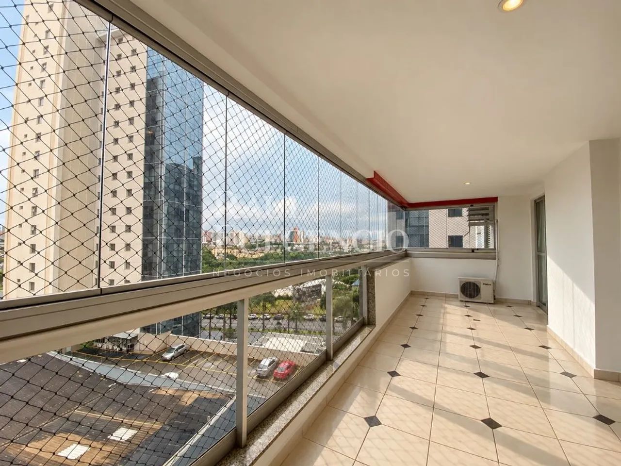 Apartamento para locação no Edifício Joan Miró, contendo 4 quartos sendo 3 suítes! - Foto 3