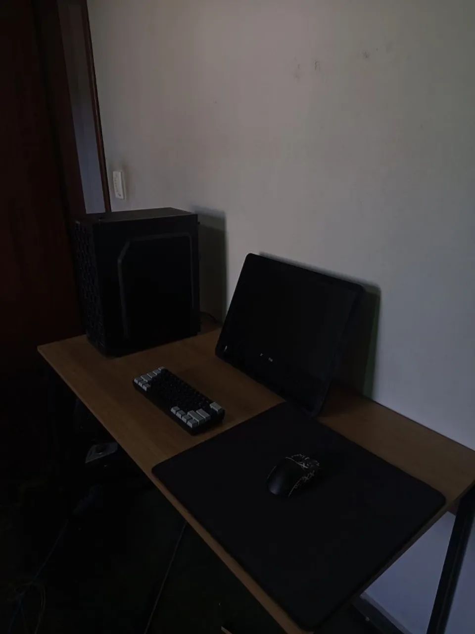 Pc gamer completo, RX 6600 roda tudo