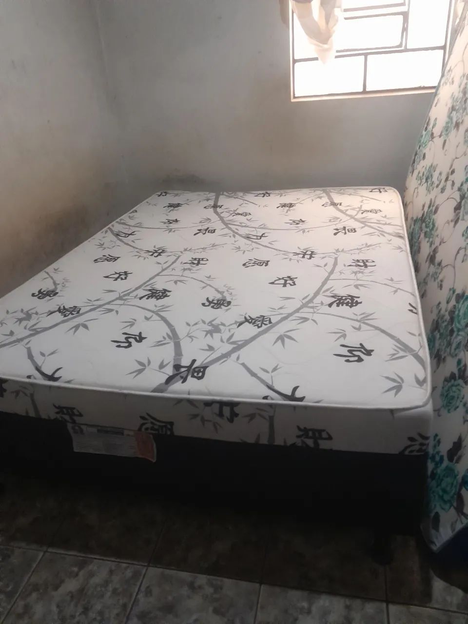 CAMA DE CASAL BOX COM COLCHÃO-ÓTIMO ESTADO DE CONSERVAÇÃO  - Foto 4