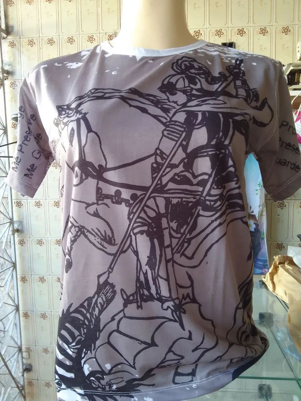 Camisas religiosas com  preços e tamanhos variados ! - Foto 2
