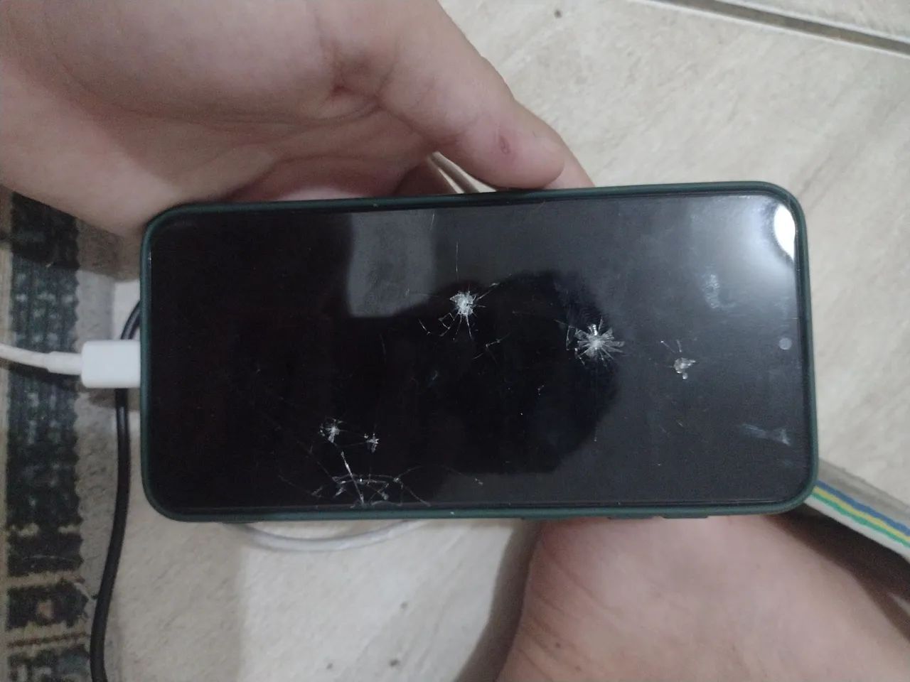 Vendo A20 com tela queimada tudo funcionando 80 reais