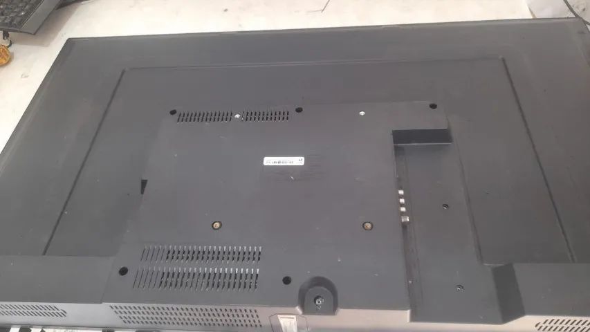 tv philco 50 polegadas com defeito na tela - Foto 2