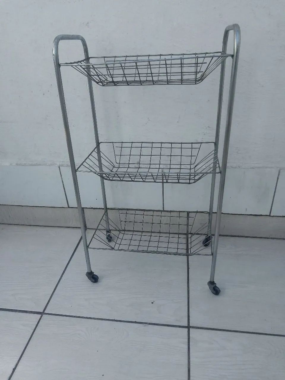 Fruteira em alumínio 