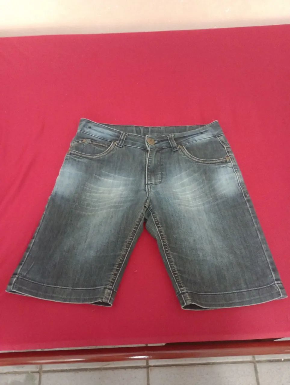 Bermuda jeans