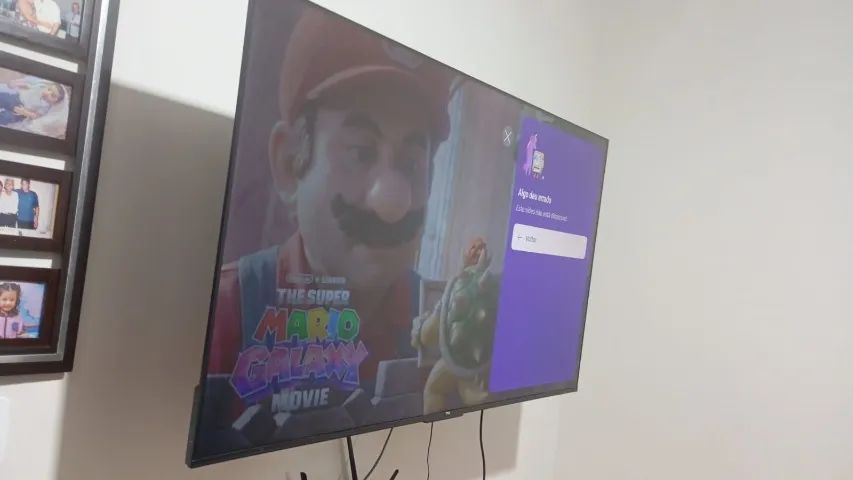  Smart TV LED de 58 polegadas com resolução 4K Ultra HD, sistema Google TV e suporte para 