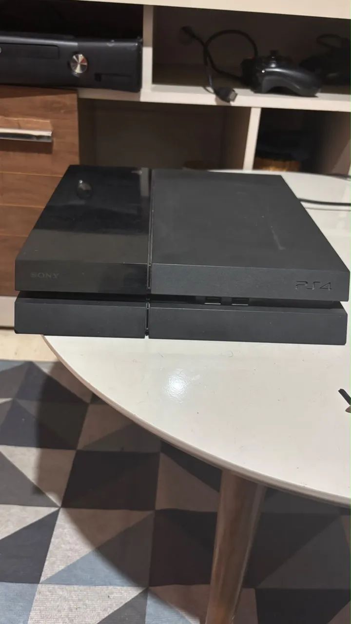 Vendo videogame ps4 
