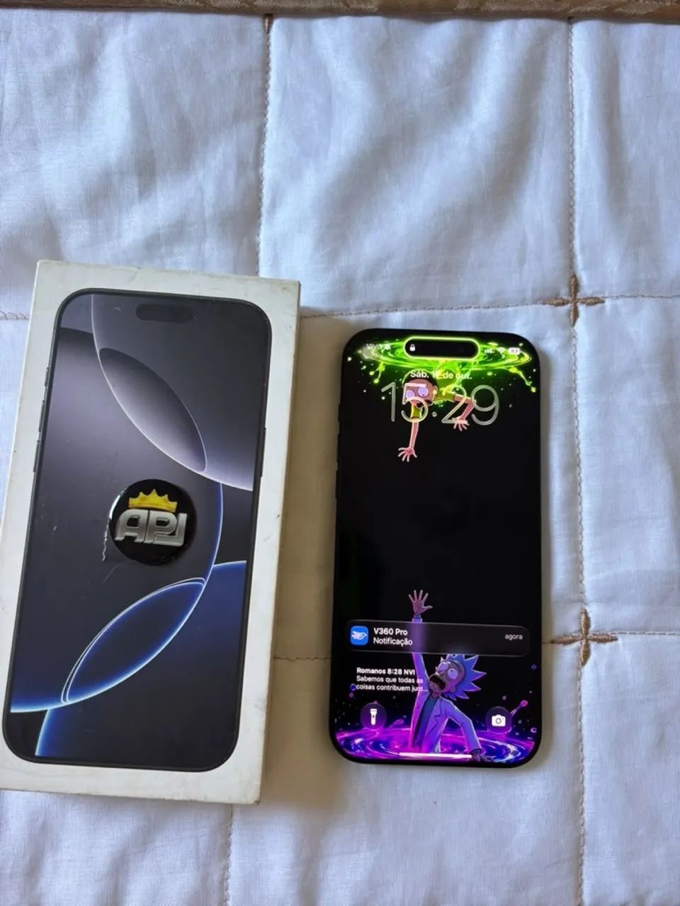 Troco iPhone 16 pro max  - Foto 2