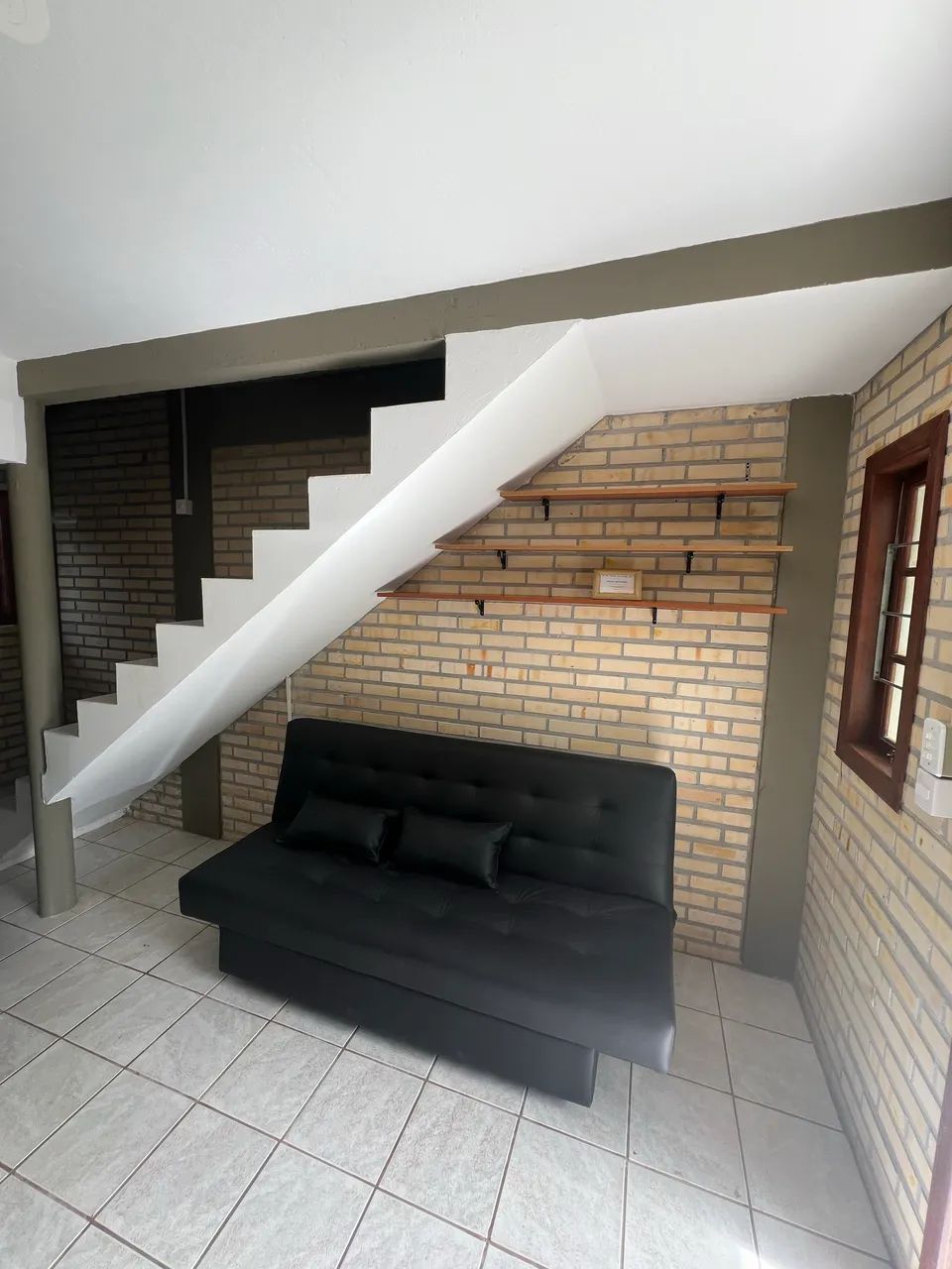 Casa Geminada 1 Dormitório ,Mobiliada,Próximo ao Mar!!! Campeche. - Foto 4