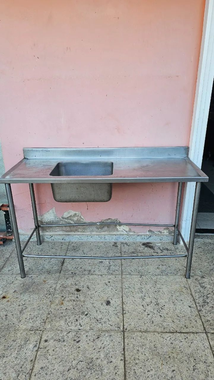 PIA / BANCADA INDUSTRIAL EM AÇO INOX 1,54 M COM CUBA