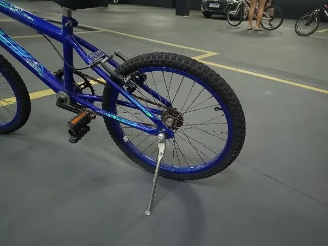 Bicicleta infantil aro 20 - Foto 3