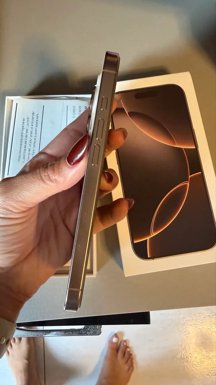 IPHONE 16PRO 256GB - Foto 3