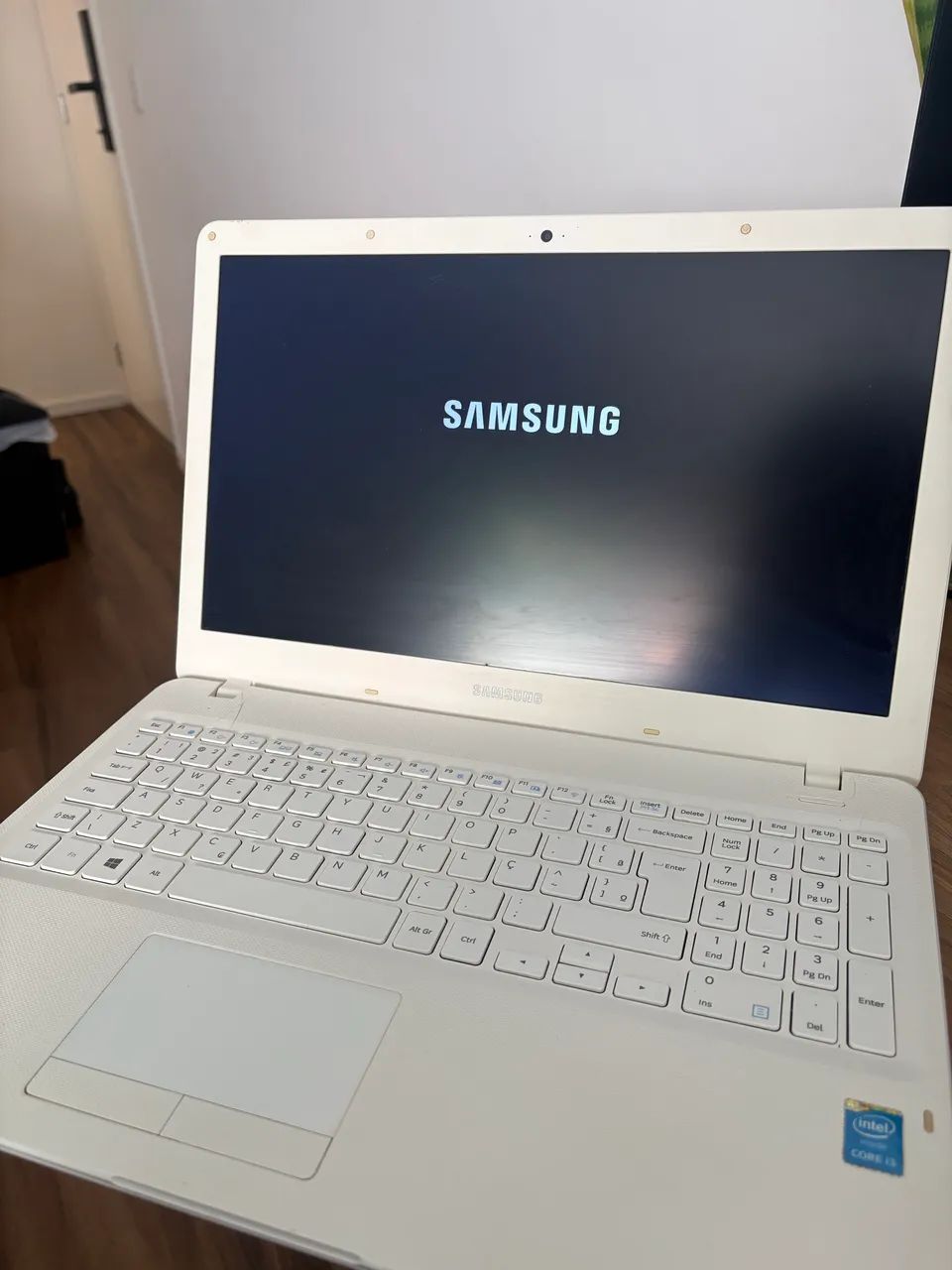 Notebook Samsung Ex / Core i3 / 15.6 / Branco - Foto 2