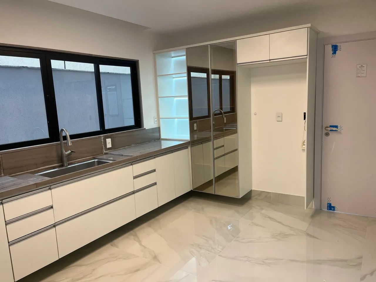 Espetacular Casa estilo Contemporânea - Foto 6