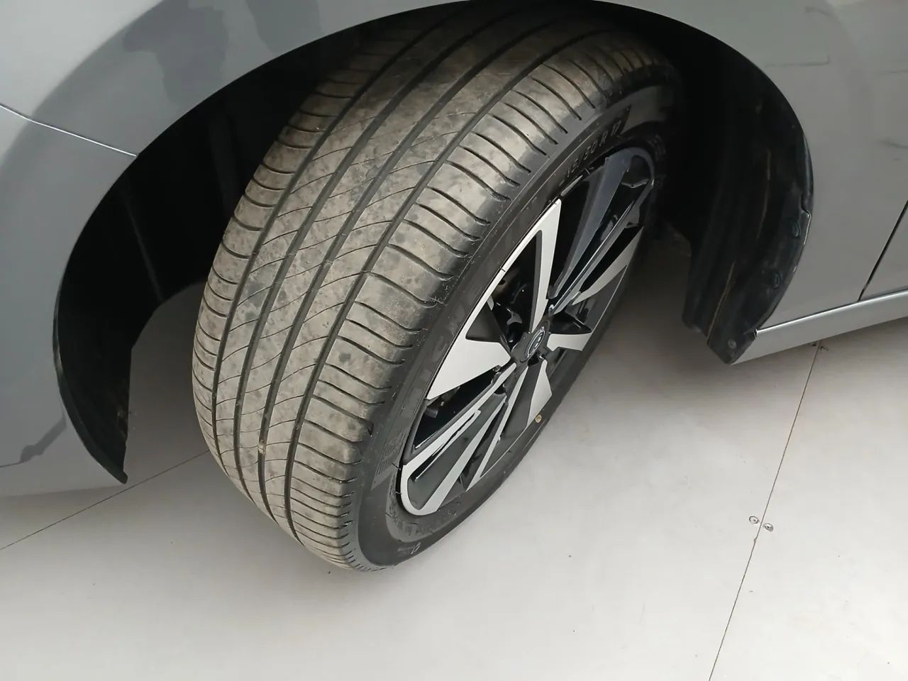 Nissan Sentra Advance 2.0 16V Aut., foto 11 de 18