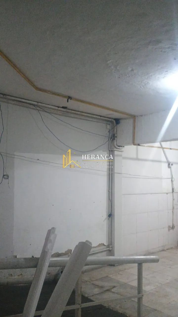 Excelente Oportunidade Comercial em Cascadura  Loja + Galpão com 177m² - Foto 3