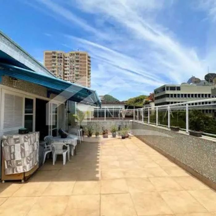 Cobertura : Linear / Residencial / Botafogo