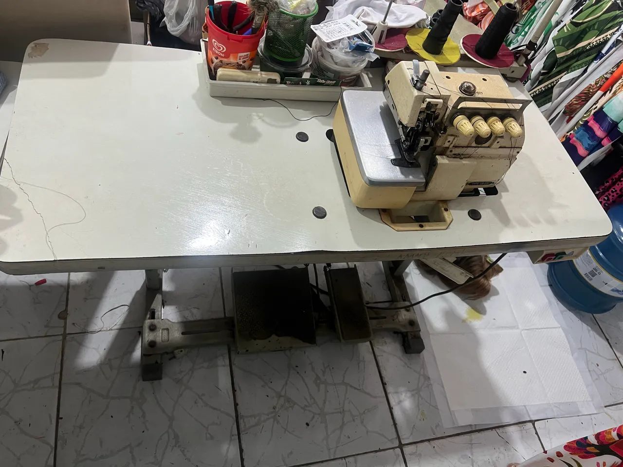 MAQUINA DE COSTURAR OVERLOQUE INDUSTRIAL LAMAX - Foto 3