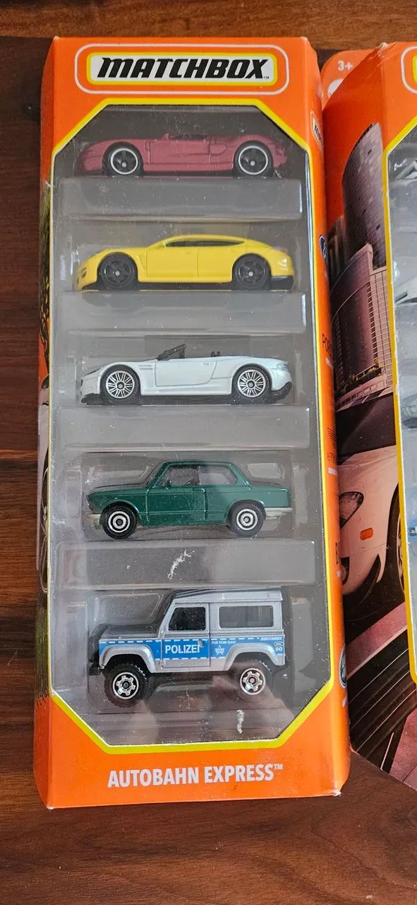 Matchbox 5 pack 2 unidades Nao é hot wheels - Foto 2