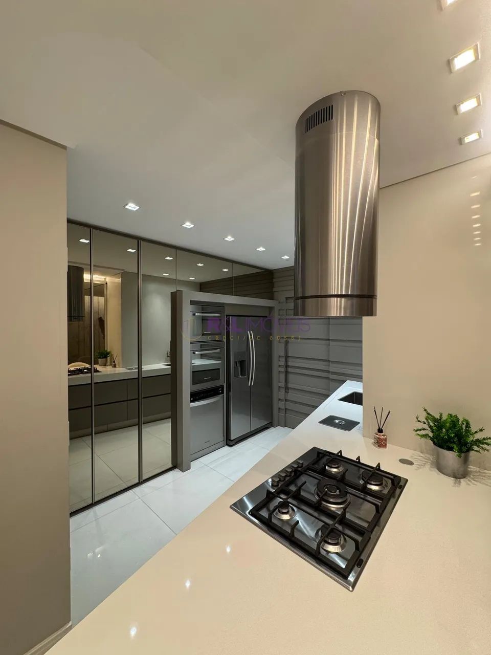 Apartamento 3 Suítes Porteira Fechada no Kobrasol - Foto 5