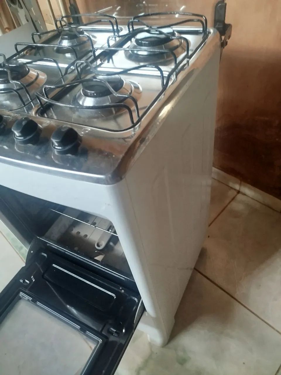 Fogão Eletrolux 04 bocas , 480,00 baixei.. - Foto 3