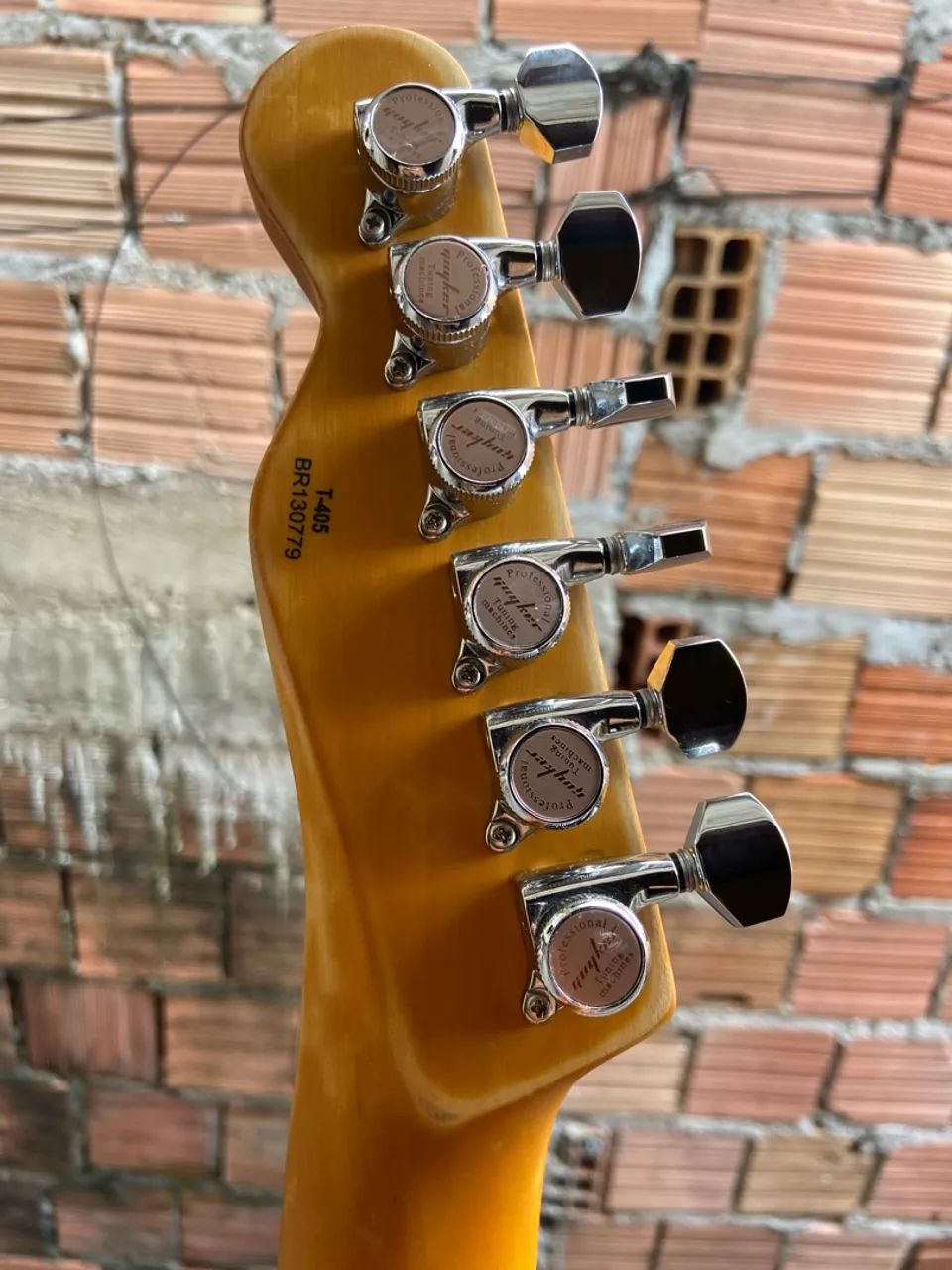 Guitarra - Foto 3