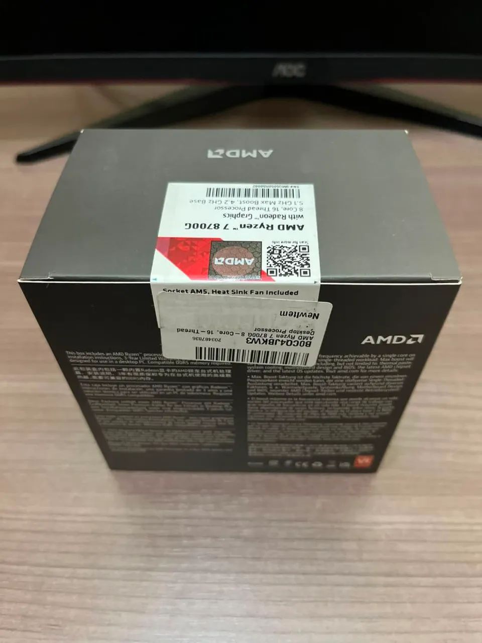 Novo, lacrado - Processador AMD AM5 Ryzen 7 8700g  - Foto 3