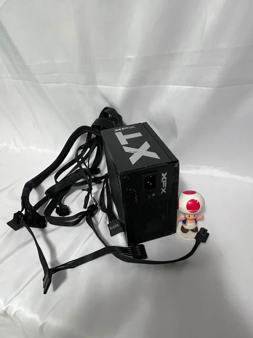 FONTE XFX DE 600 WATTS  - Foto 5