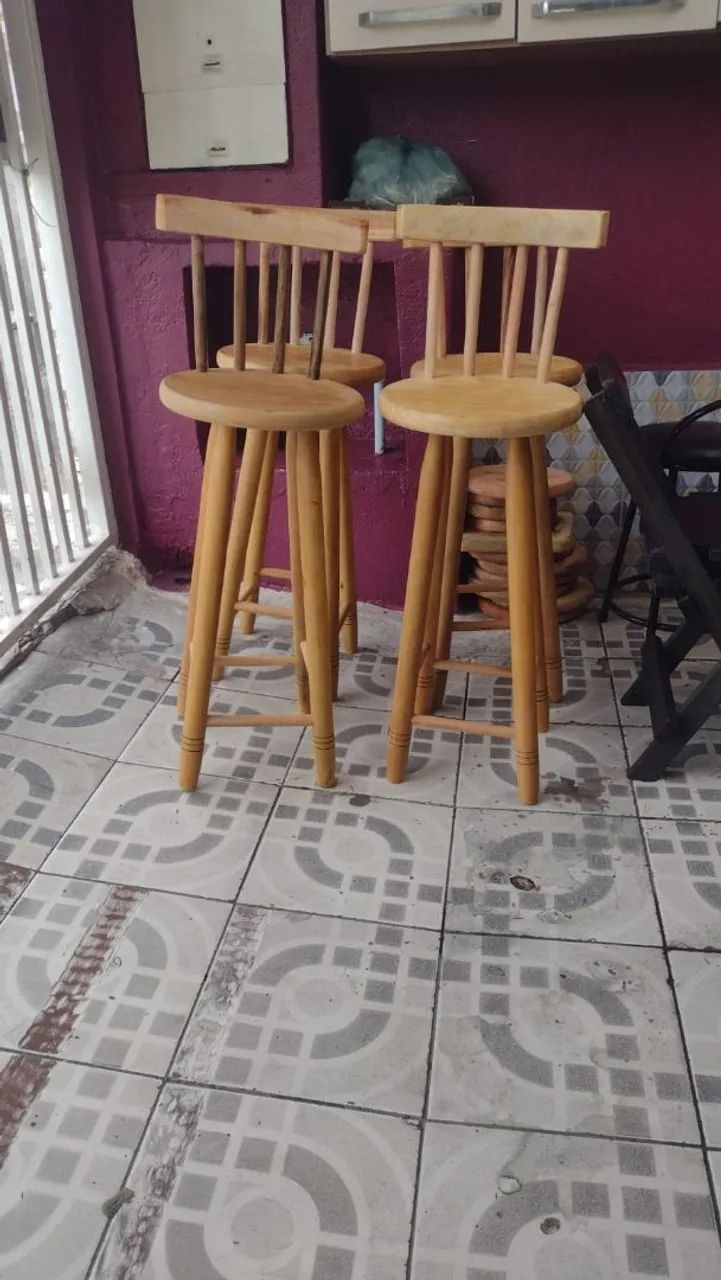 Banquetas de madeira canafista grande - Foto 2