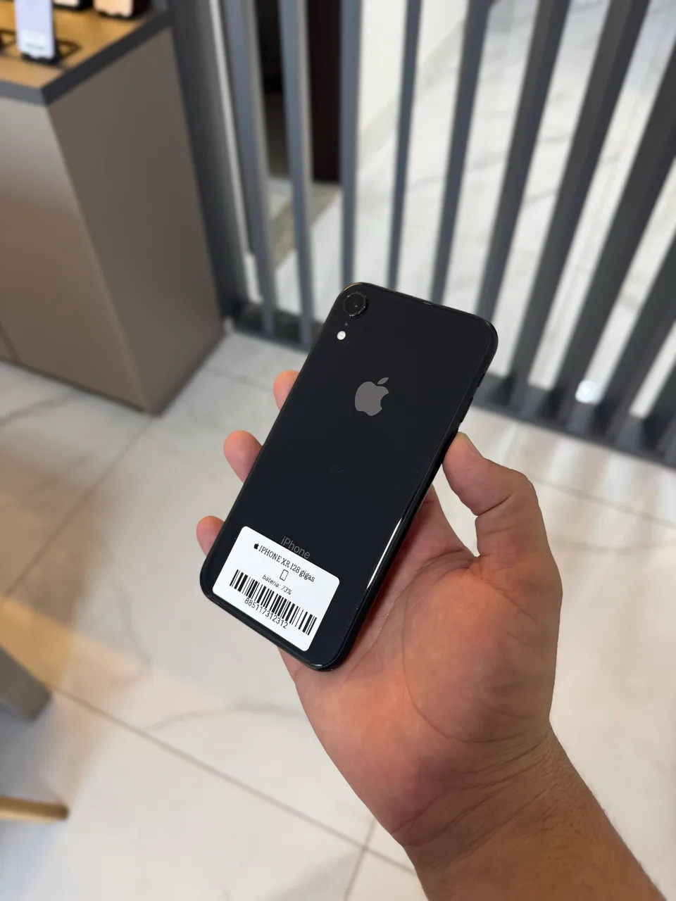 IPHONE XR 128GB<br>SEM FACE ID<br>R$ 650,00 - Celulares e