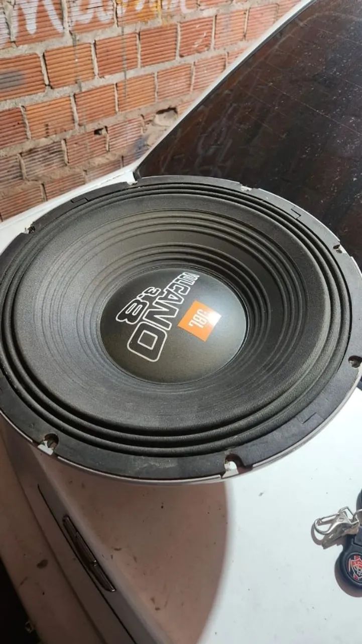Vulcano 3.8 15 polegadas e Vulcan 5000 1ohms zero