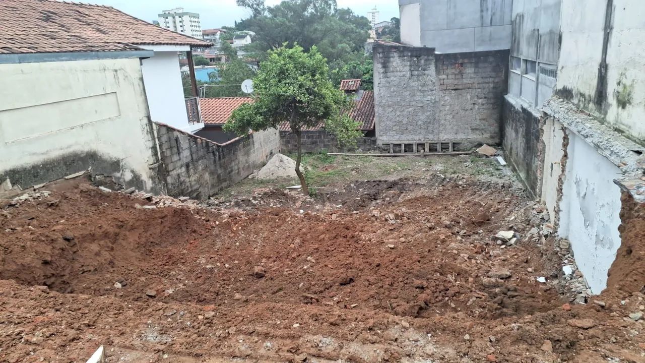 Vende-se terreno em declive - Foto 3