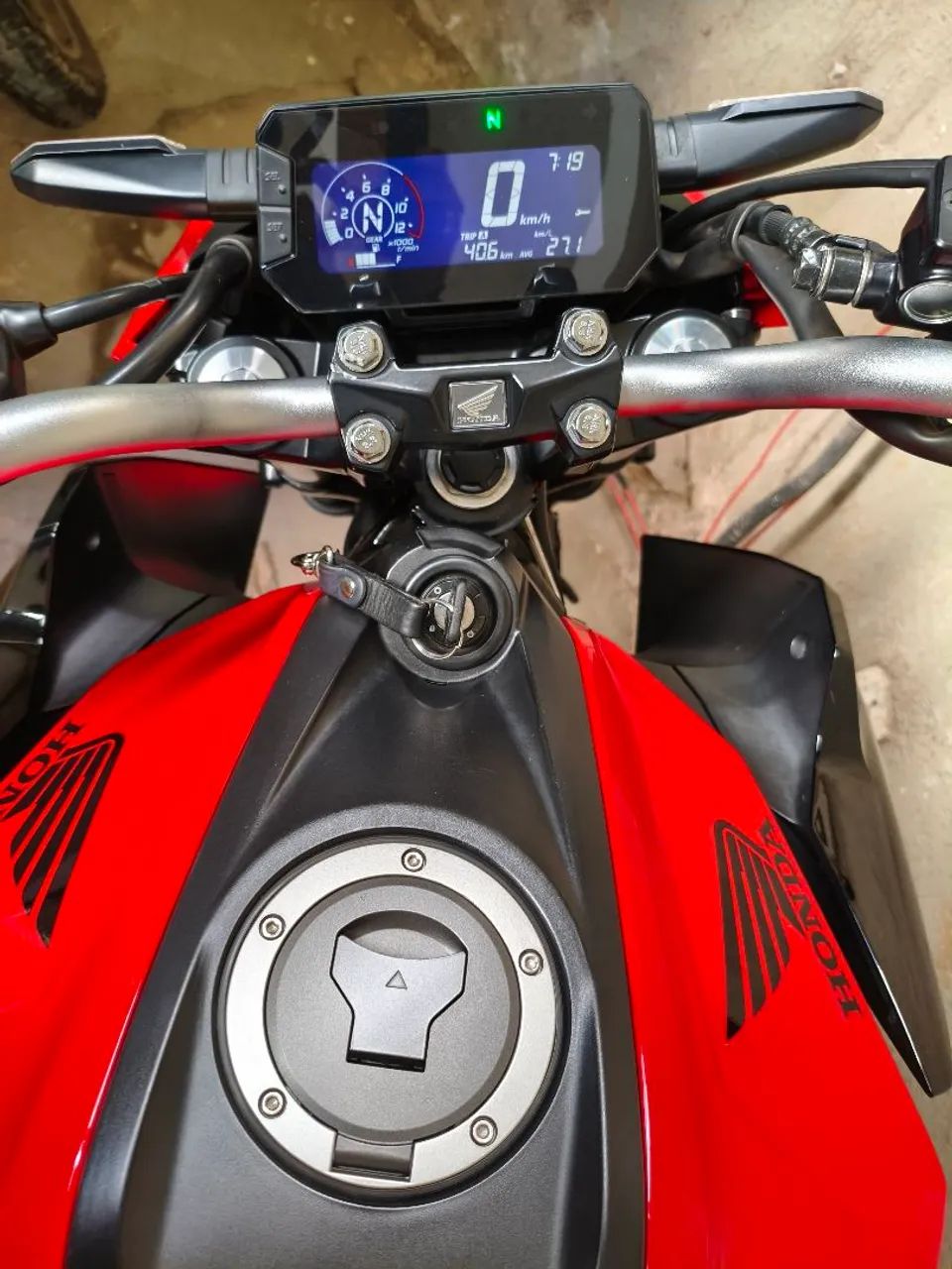 CB 300F Twister 2023 - Foto 5