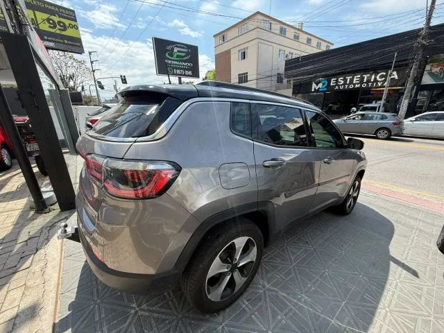 Jeep Compass Longitude 2.0 4X4 Dies. 16V Aut. 2017 - Foto 5