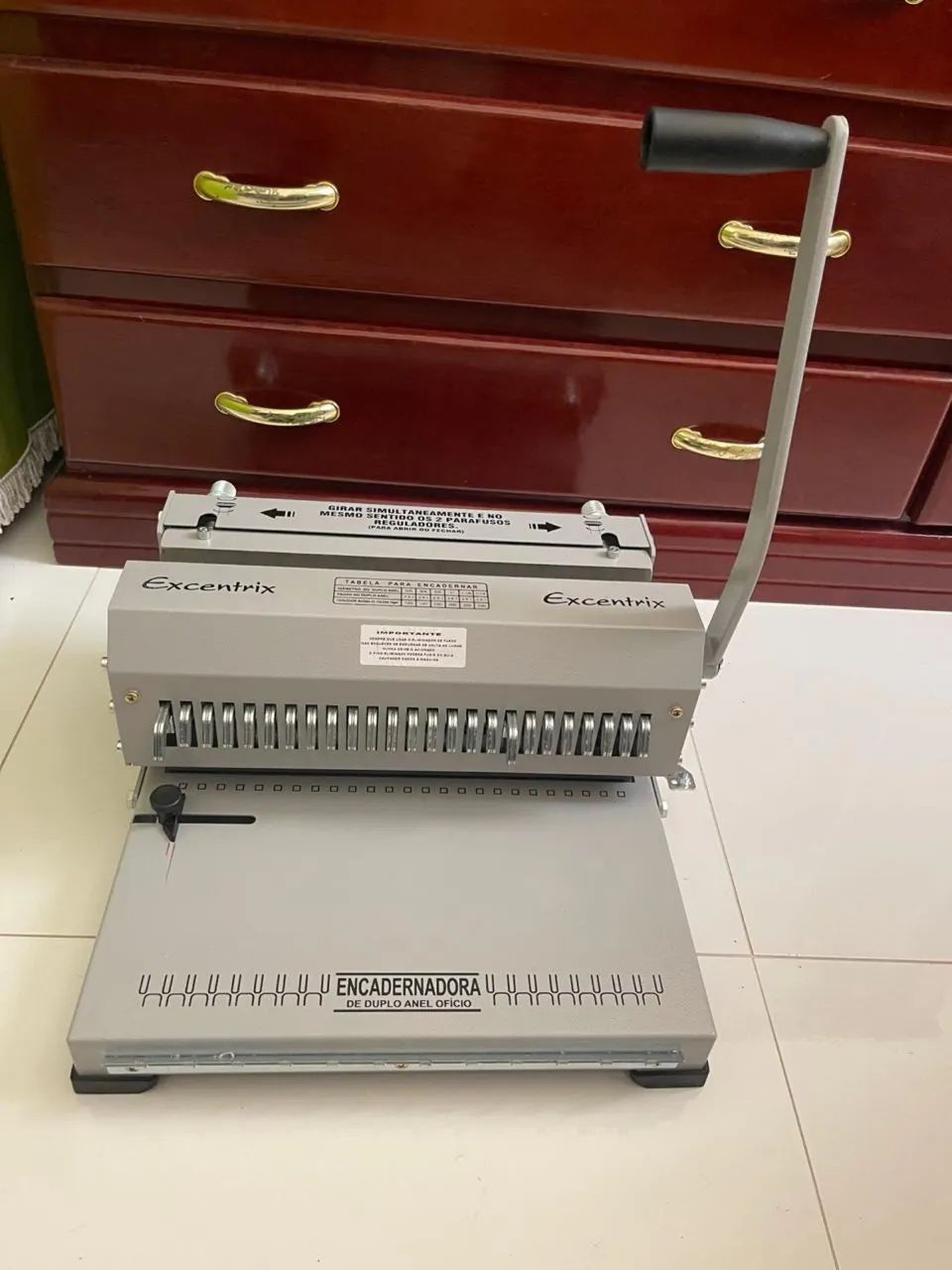 Encadernadora excêntrica - Foto 2