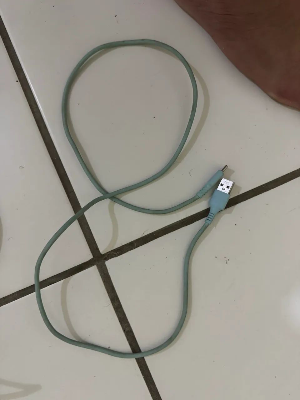 CABO ORIGINAL TIPO C PARA CARREGADOR DE SMARTPHONE  - Foto 2
