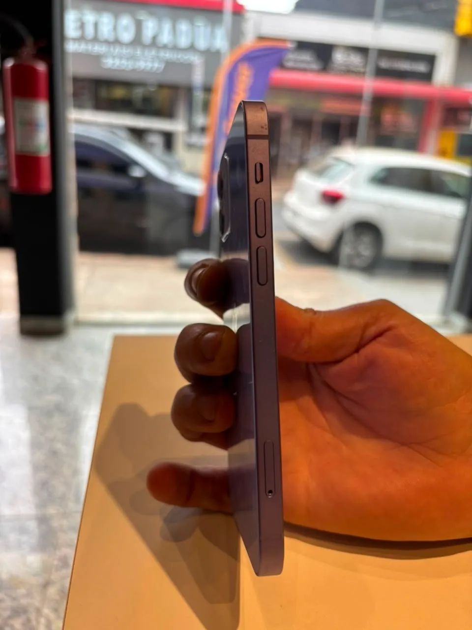 iPhone 12 - Foto 3